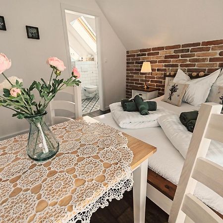 Elisoria Superiors Hotel Черсектомай Екстериор снимка